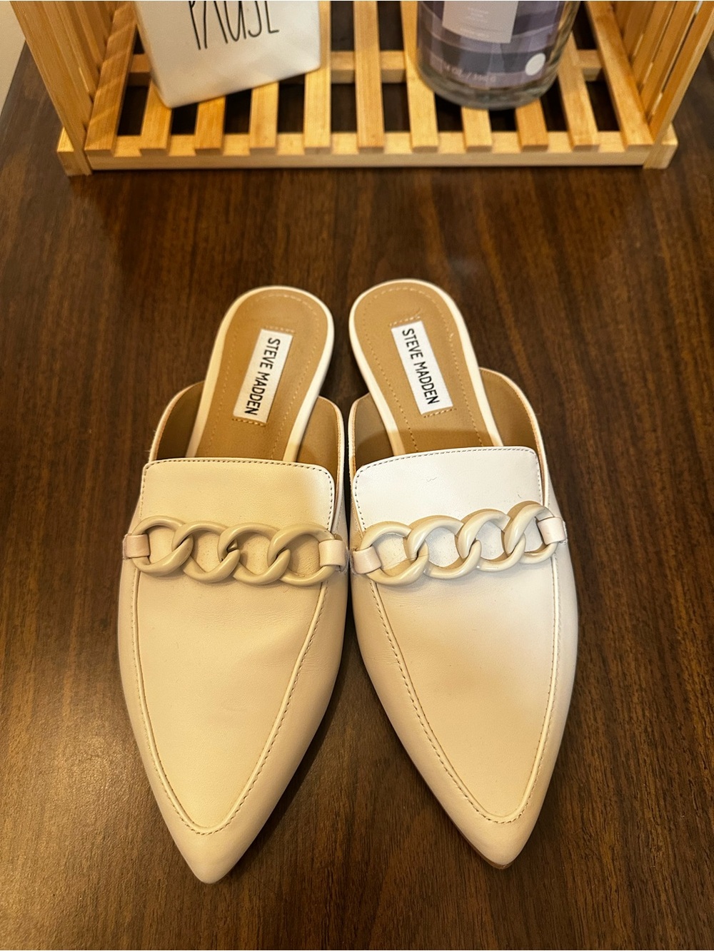 Steve Madden Cream Chain-Link Pointed Mule